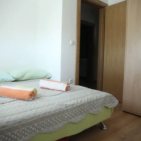 Dona P1 Apartment